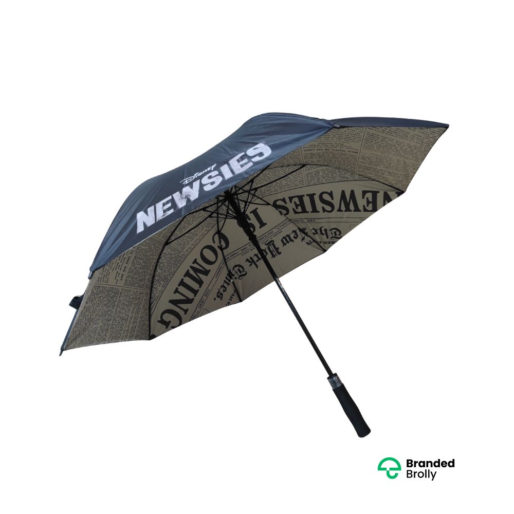 Dual canopy golf umbrella detail