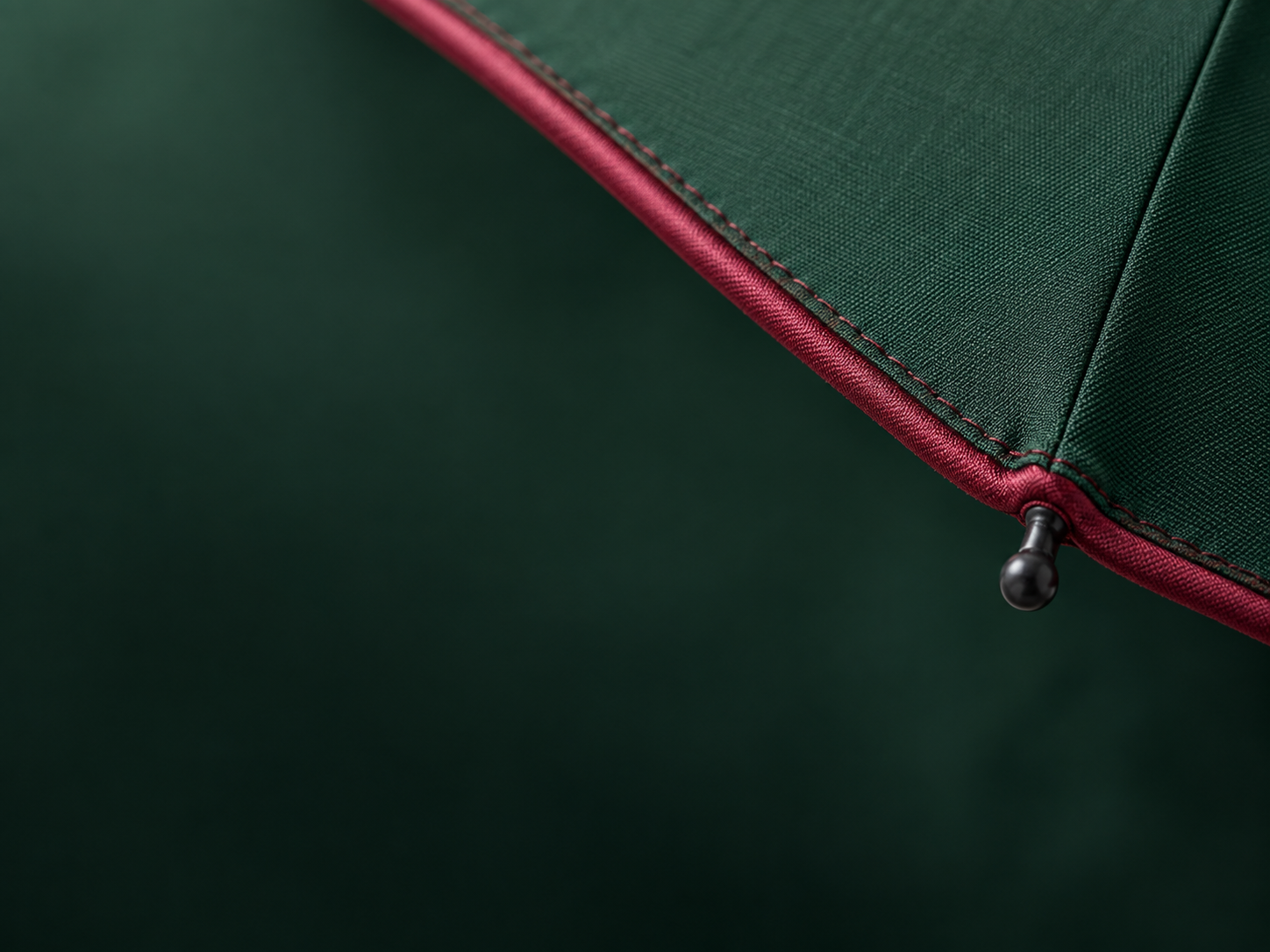 Custom golf umbrella canopy edge piping